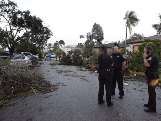 Во Флориде жертвами торнадо стали два человека