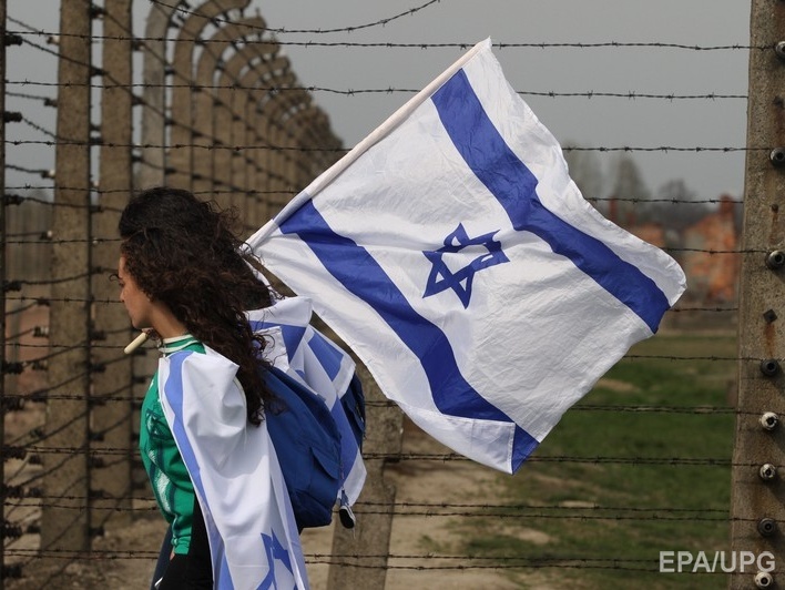 В Израиле арестованы администраторы турфирм за завышение цен на туры в "Аушвиц"