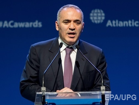 Гарри Каспаров: Несистемная оппозиция должна быть готова в первые же дни после смены власти организовать на нее тотальное давление снизу