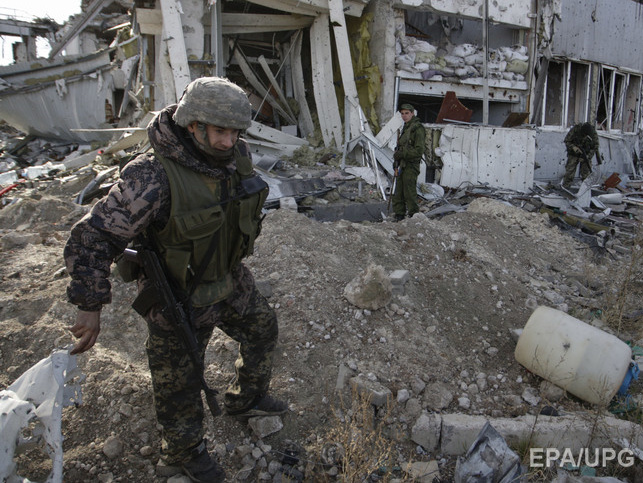 Пресс-центр АТО: Боевики обстреливали позиции украинской армии преимущественно в районе донецкого аэропорта