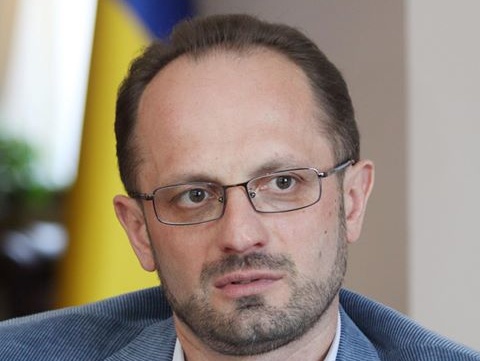 Безсмертный: Делегация РФ привезла в Минск проект изменений Конституции Украины, в котором Крым остается украинским