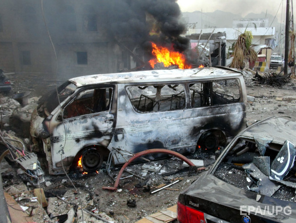 В результате теракта в Йемене погибли восемь человек