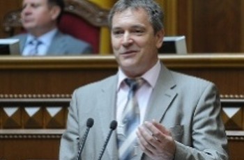 Порошенко уволил главу Новоайдарской райгосадминистрации Луганской области