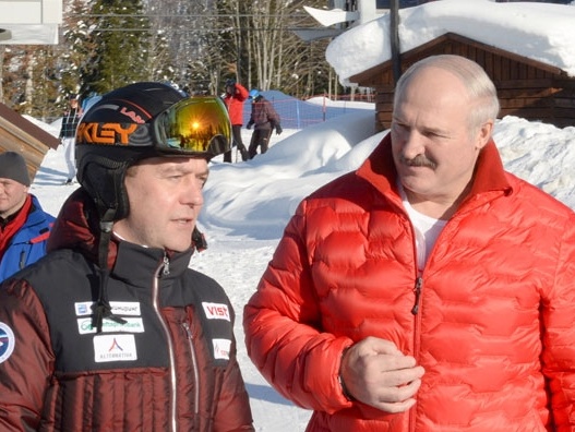 Лукашенко и Медведев встретились на горнолыжной трассе в Сочи