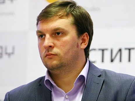 Антон Геращенко: Полиция задержала двух мужчин, которые следили за журналистом Куюном