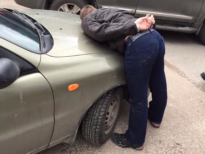 Деканоидзе: Совместно с "Автомайданом" задержали двух полицейских-взяточников