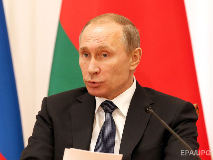Путин призвал ФСБ не допустить вмешательства "недругов за бугром" в ход выборов в России
