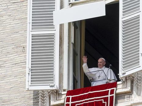«Слава всевышнему, пришли пожарные!» — Папа Римский застрял в лифте
