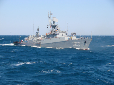 Экипажи кораблей "Славутич" и "Тернополь" заявили о верности украинскому народу