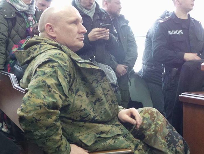 Суд изменил меру пресечения Коханивскому, подозреваемому в погромах банков в Киеве, на личное обязательство