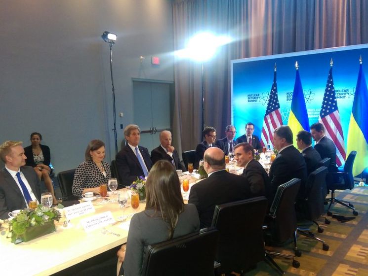 В Вашингтоне началась встреча Порошенко с Байденом, Керри и Нуланд