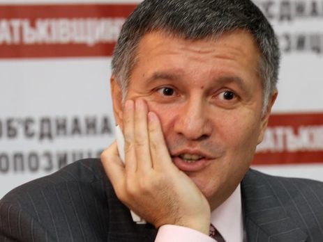 Аваков: "Народный фронт" может покинуть переговоры по коалиции и Кабмин, "вероятность выхода высока"
