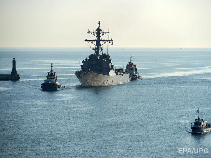 Reuters: Российские истребители имитировали атаку на американский военный корабль