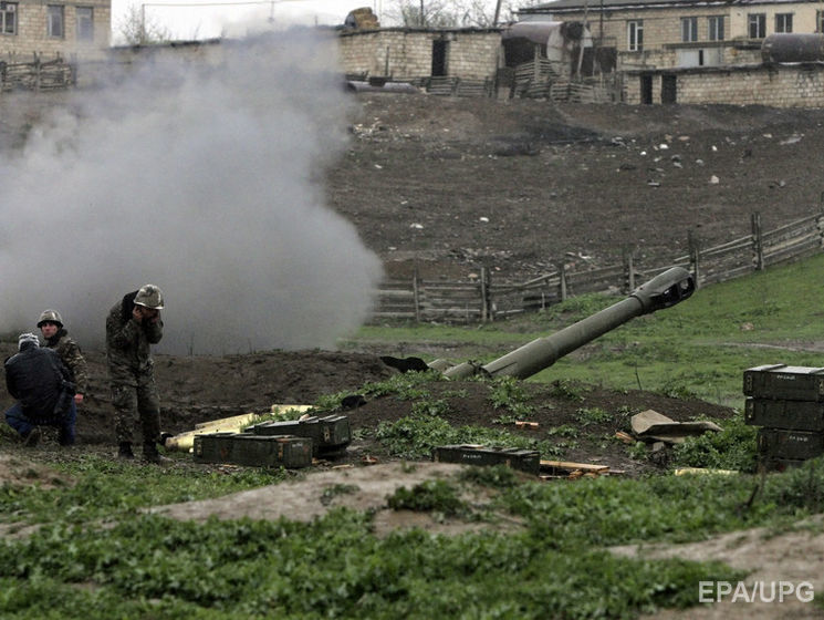 Минобороны Азербайджана заявило, что их военные отразили танковую атаку Армении в Нагорном Карабахе