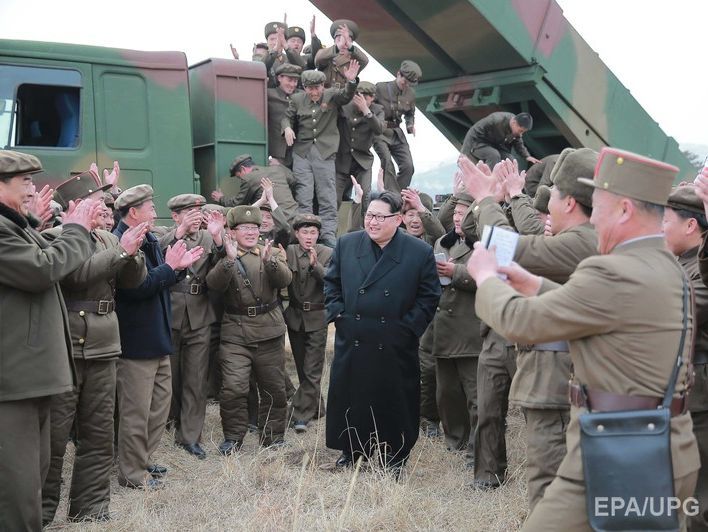 В КНДР произвели второй за день неудачный запуск баллистической ракеты &ndash; СМИ