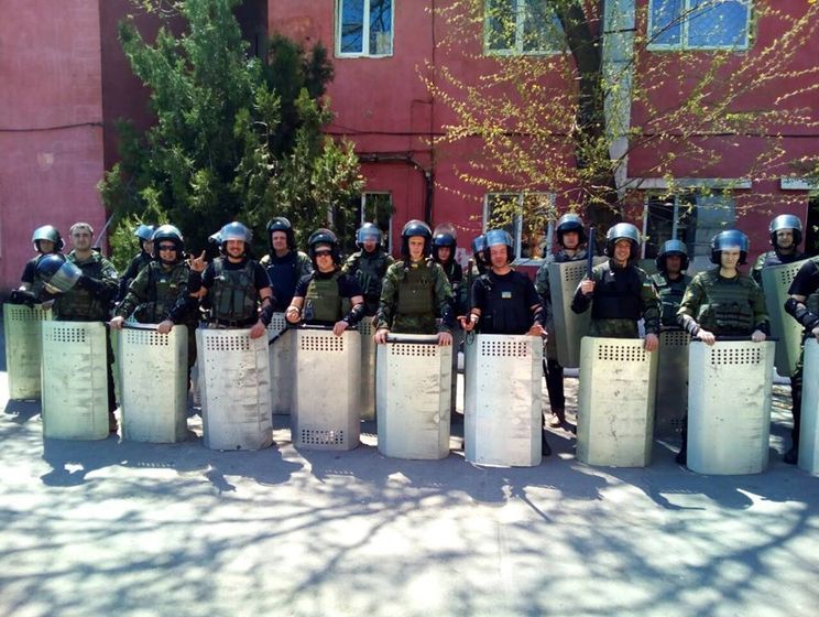 Бойцы полка "Днепр-1" в Одессе и Днепропетровске приступили к охране общественного порядка в усиленном режиме 