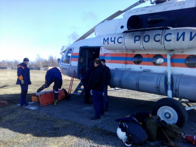 МЧС РФ: На Камчатке на месте падения вертолета найдены тела двух погибших