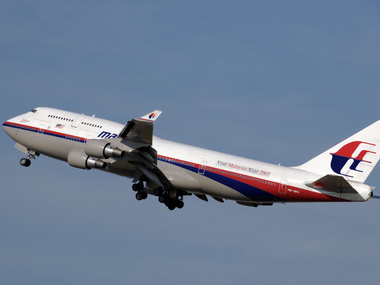 Малазийские авиалинии потеряли контакт с одним из самолетов