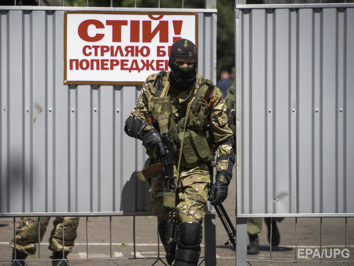 Украинская разведка: Жители оккупированных территорий избили двух пьяных российских военнослужащих