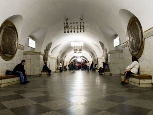 В Киеве с 11 мая по 6 сентября из-за ремонта ограничат вход на станцию метро "Вокзальная"