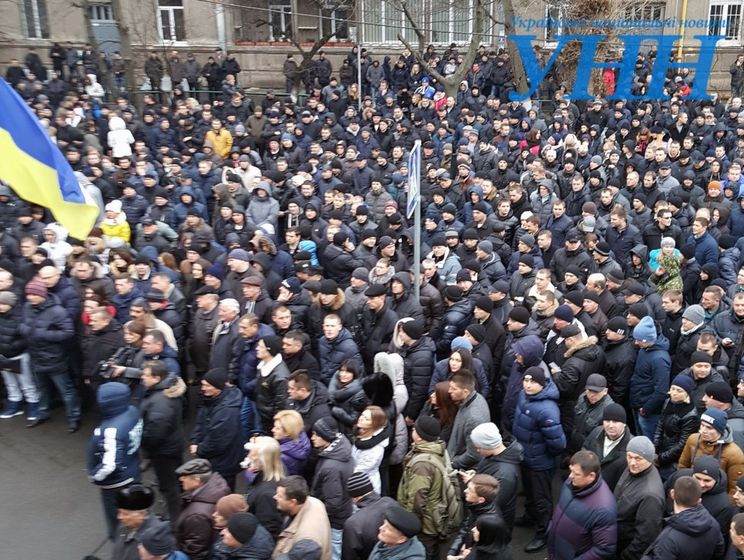 400 полицейских, не прошедших аттестацию, обжаловали свое увольнение в Окружном админсуде Киева