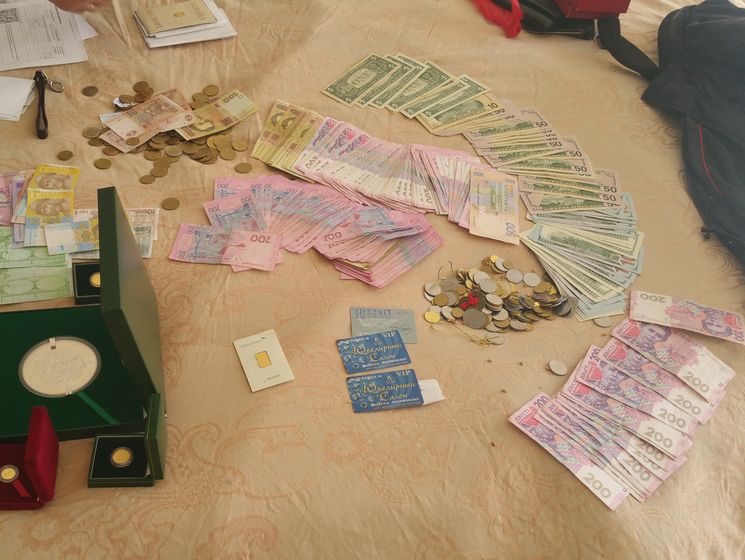 Главбуху Госфискальной службы в Одесской области объявили о подозрении в присвоении 3 млн грн