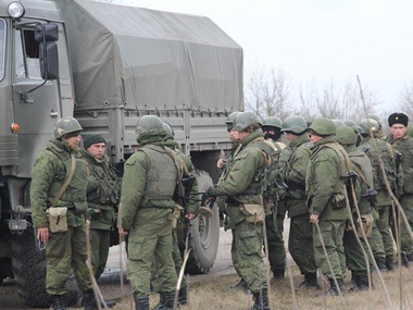 Российские военные вновь напали на украинских пограничников в Крыму