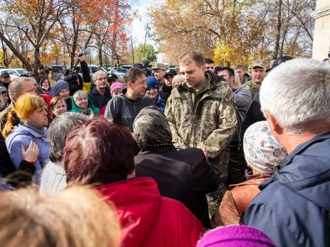 Жители Золотого поддерживают концепцию разведения сил – глава Минобороны Украины