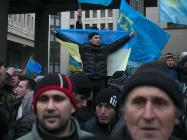В Симферополе прошел митинг против всекрымского референдума