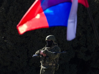 Кабмин усилил контроль за границами с Крымом
