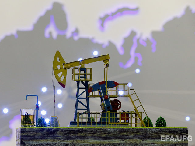 Цена на нефть упала ниже $48 за баррель
