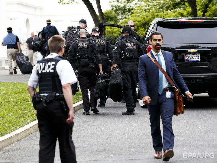 Полиция установила личность мужчины, приближавшегося к Белому дому с оружием