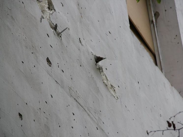 Пресс-центр АТО: В Авдеевке в результате интенсивного обстрела боевиков загорелись жилые дома