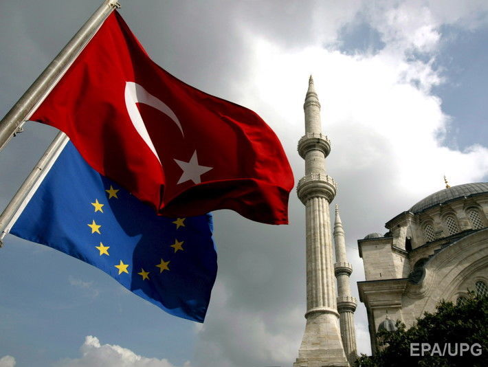 Советник президента Турции: Анкара может отказаться от соглашений с Евросоюзом