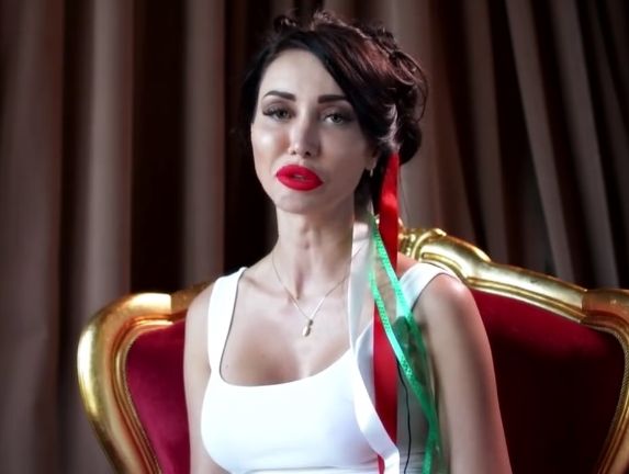 В Дубае провели конкурс "Королева СССР", участниц которого "улучшили" фотошопом и презентовали на английском. Видео