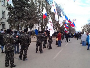 В Луганске освободили здание телекомпании "ИРТА" от пророссийских "титушек"