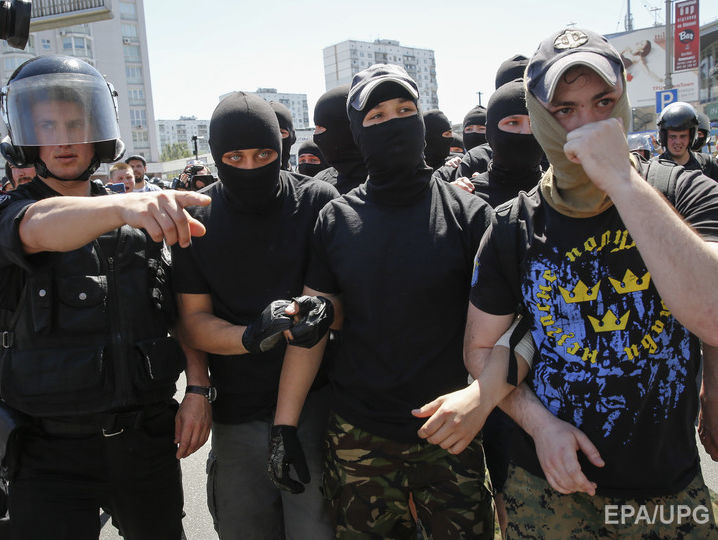 Спикер "Правого сектора" Скоропадский: 12 июня на гей-параде в Киеве будет кровавая каша