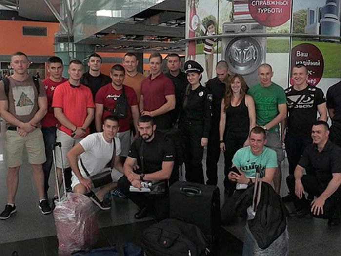 Первая группа украинских полицейских вылетела на стажировку в Турцию