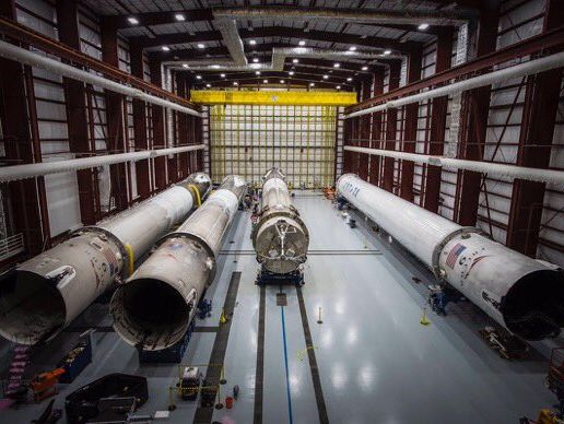 SpaceX собирается повторно запустить Falcon осенью