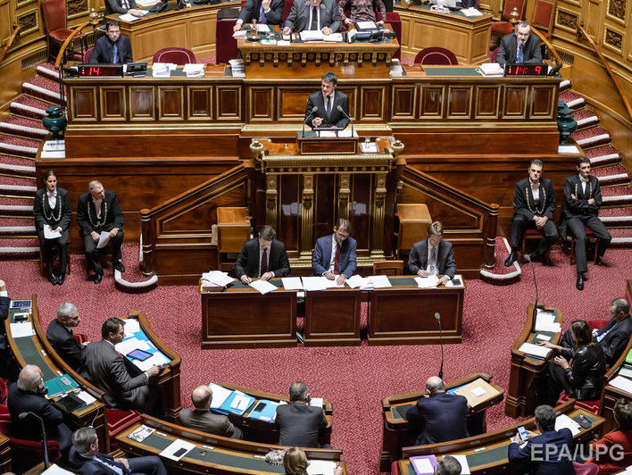 Сенат Франции принял резолюцию об отмене санкций против РФ