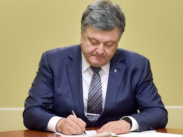 Порошенко утвердил положение о службе иностранцев в украинской армии
