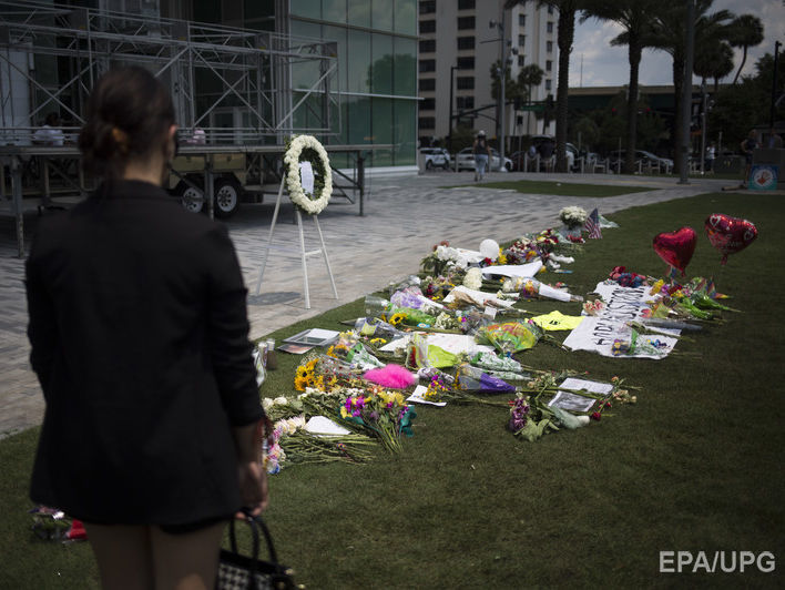 Власти Орландо опубликовали имена 47 жертв теракта в ночном клубе