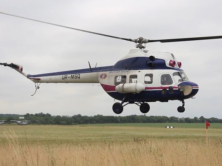На аэродроме под Харьковом упал вертолет, два человека пострадали