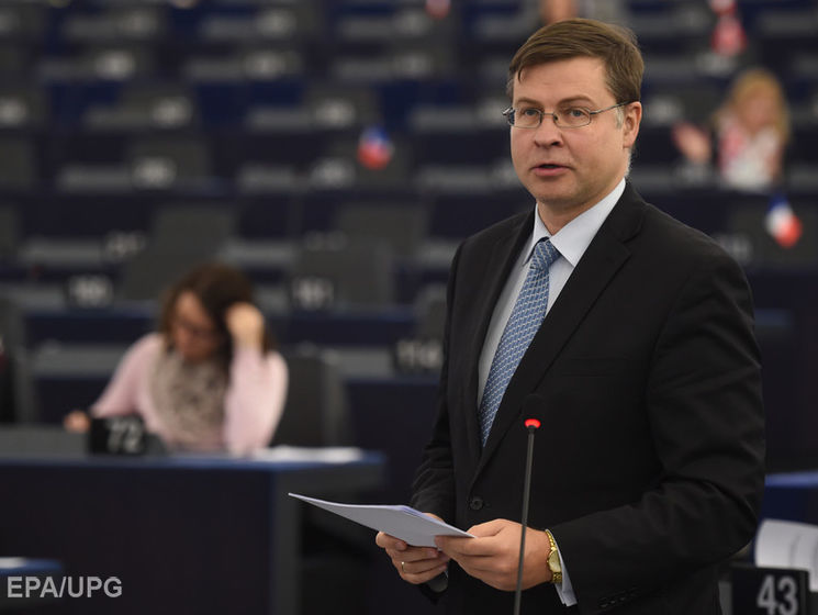 Портфель еврокомиссара от Британии передали вице-президенту Еврокомиссии Домбровскису