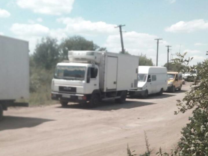 Журналист Шовкошитный: Поселок Новолуганское стал крупнейшей дырой для контрабанды на оккупированную территорию