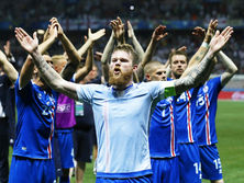Триумф викингов. Исландцы одержали волевую победу над Англией. Фоторепортаж