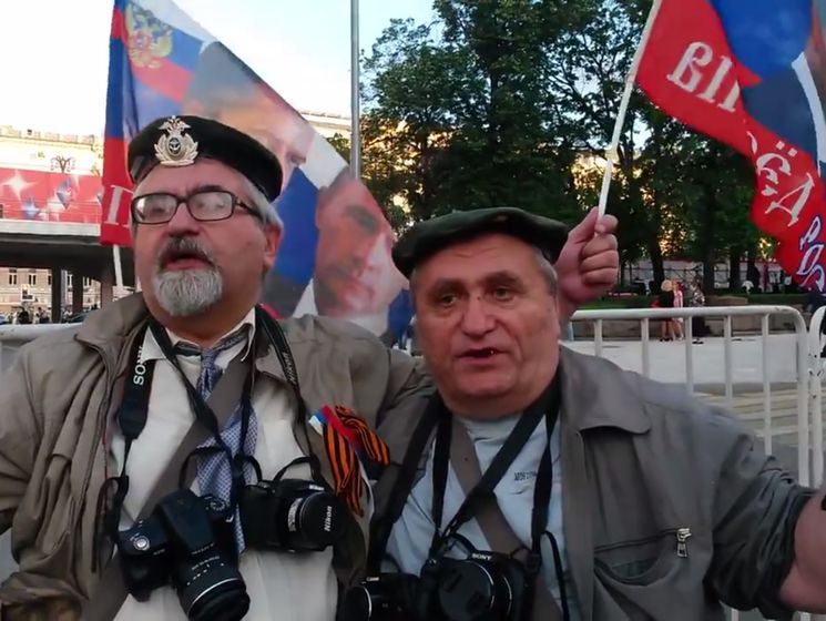 В Москве агитаторы за Путина расхваливали власть, перебивая друг друга. Видео