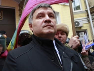 Аваков: Александр Янукович не проходит напрямую в уголовном деле против экс-президента Виктора Януковича