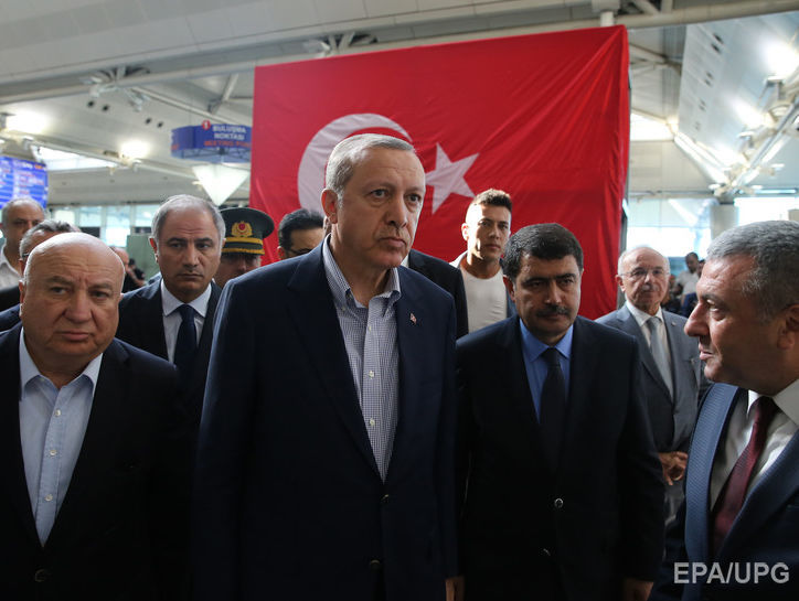 Эрдоган заявил о задержании 20 боевиков ИГИЛ, подозреваемых в причастности к теракту в аэропорту Стамбула
