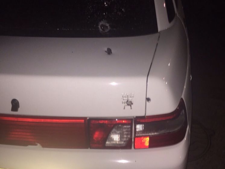 МВД: Неизвестные обстреляли машину Кивы и бросили в нее гранату